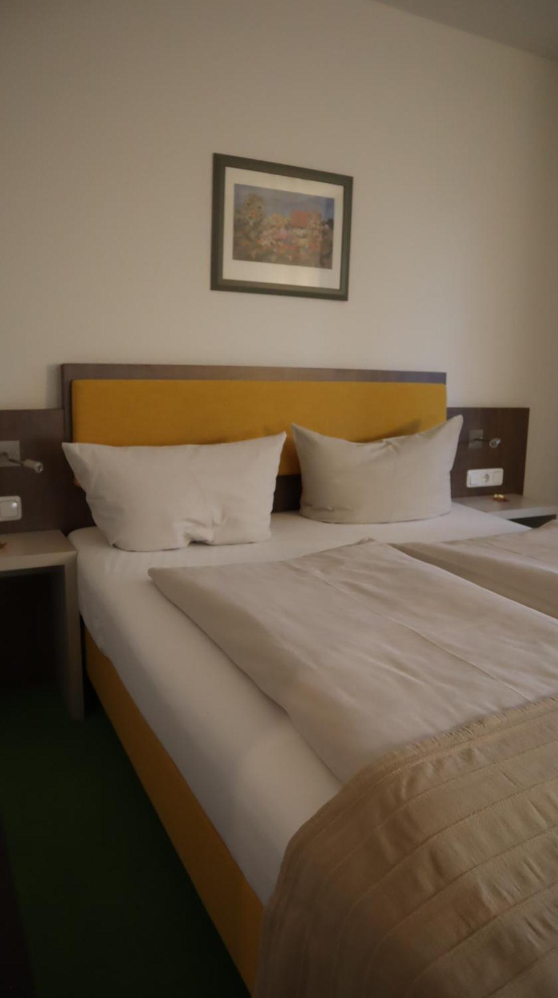 Hotel Gasthaus Zur Linde Seevetal Chambre photo